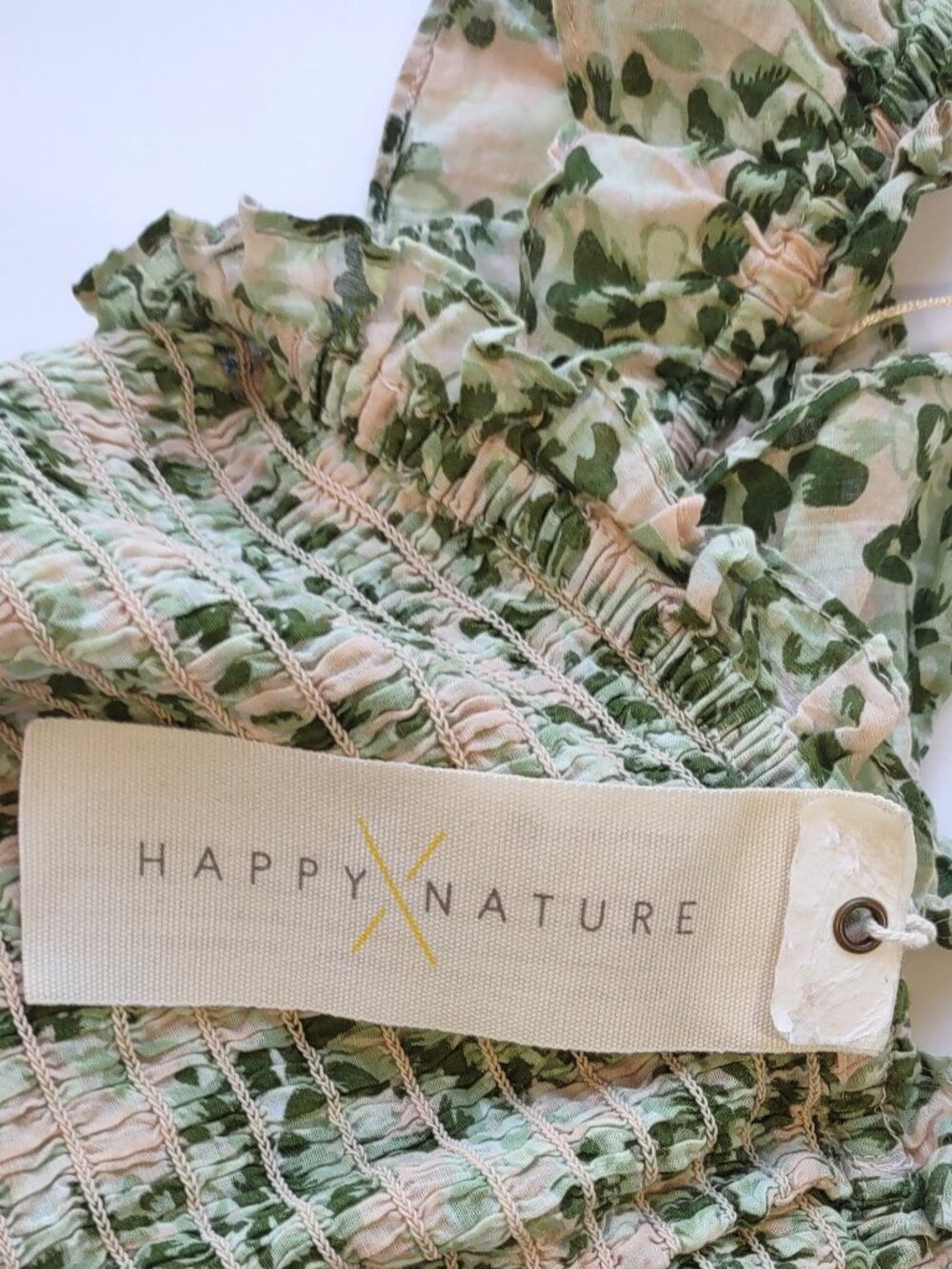 NWT Happy x Nature Floral Smocked Top Size X-Small  Ruffles Boho Indie - Picture 4 of 7
